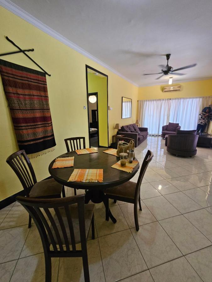 Marina-A38 Kk Centre Homestay Kota Kinabalu Extérieur photo